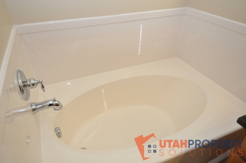 Beautiful, Pet Friendly Home in Lehi! property image