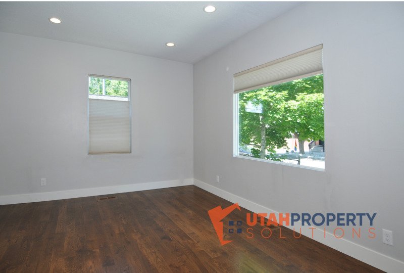 Beautiful, Pet Friendly Salt Lake Home for Rent! property image