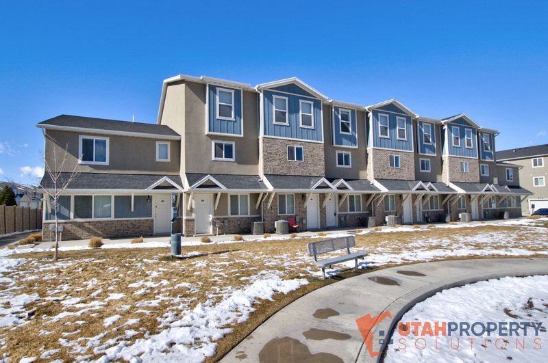 Pet-friendly Townhome for Rent! property image