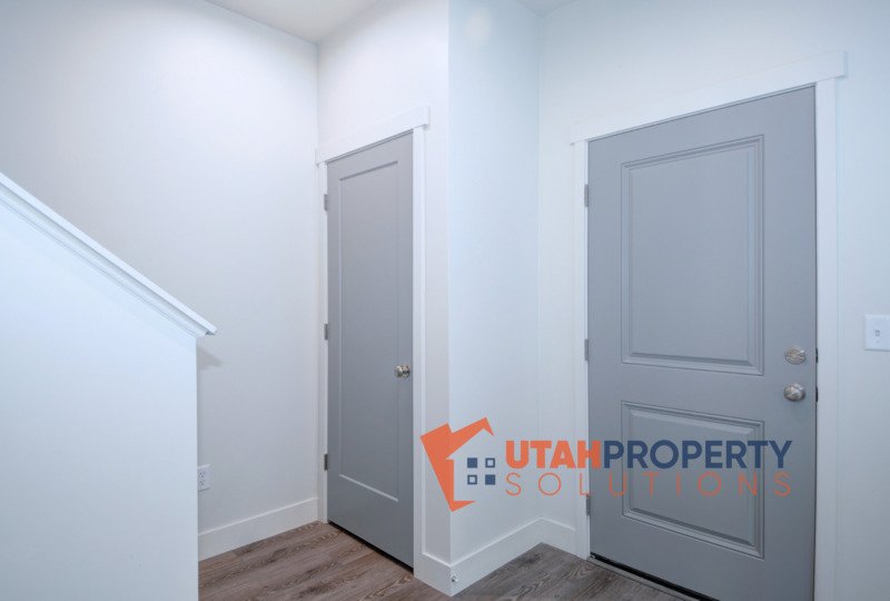 Beautiful Pet-Friendly Townhome! property image