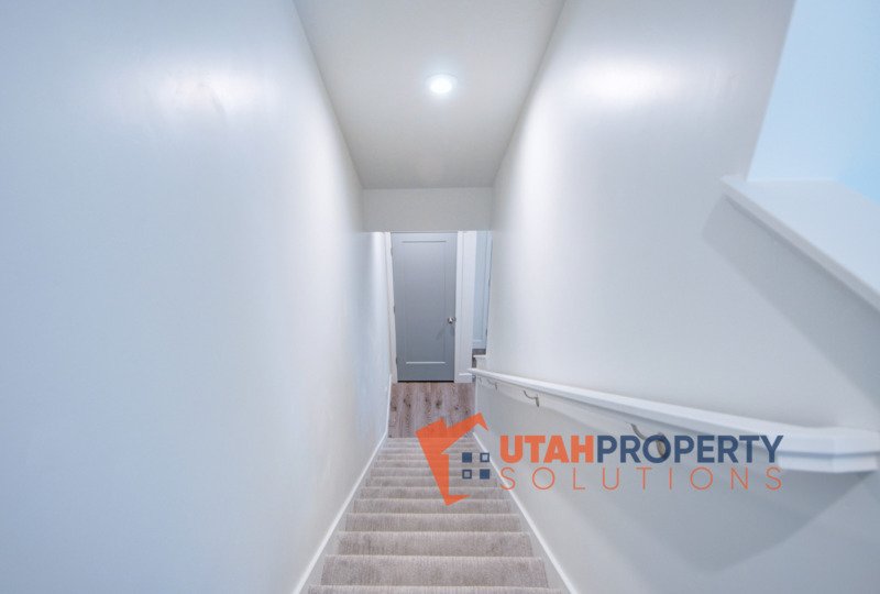 Beautiful Pet-Friendly Townhome! property image