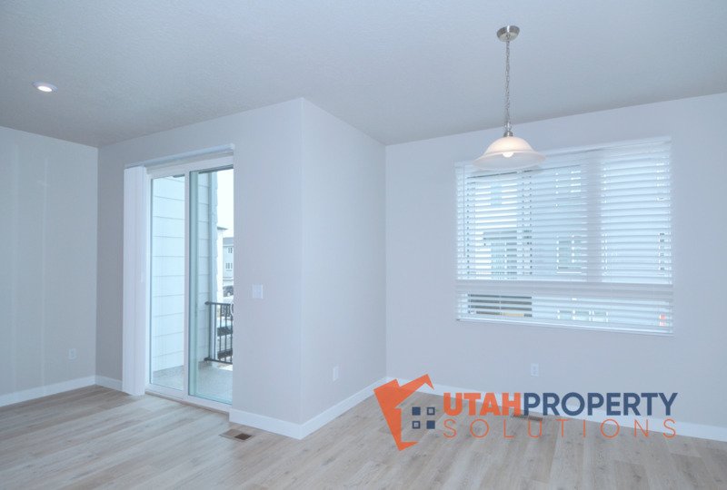 Gorgeous Pet-Friendly Townhome for Rent! property image
