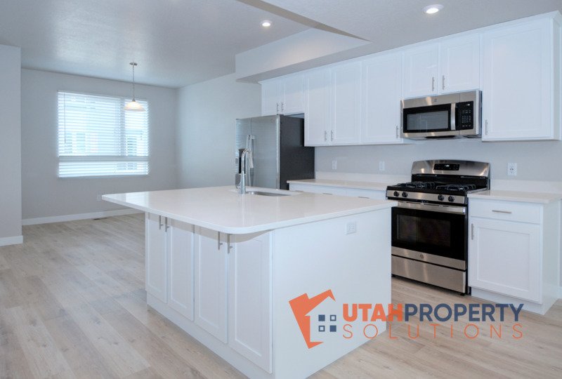 Gorgeous Pet-Friendly Townhome for Rent! property image