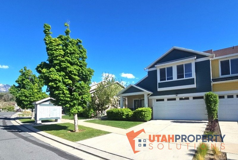 Gorgeous Home in Sandy! property image