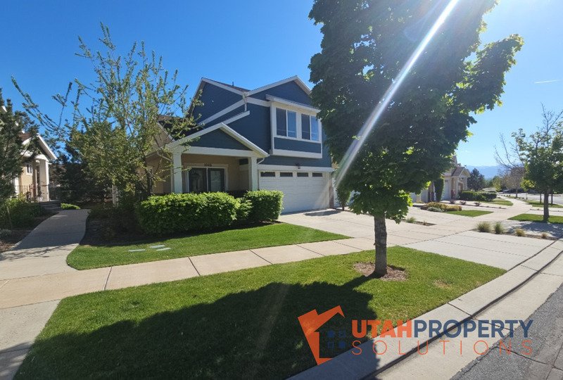 Gorgeous Home in Sandy! property image