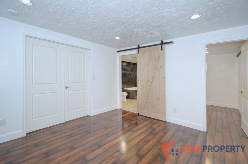 Pet Friendly 4 Bedroom Home in Orem property image