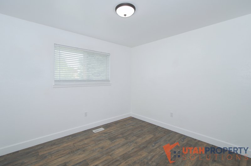 Pet Friendly 4 Bedroom Home in Orem property image