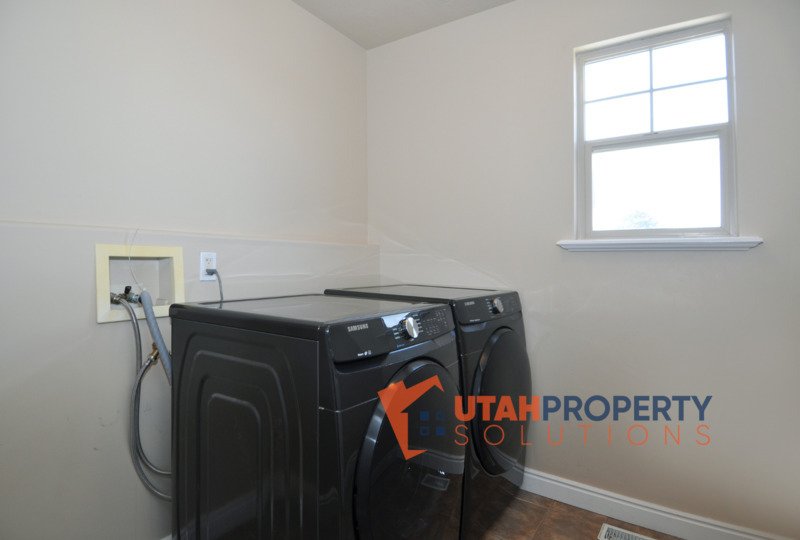 Spacious Single Family Home in Herriman! property image