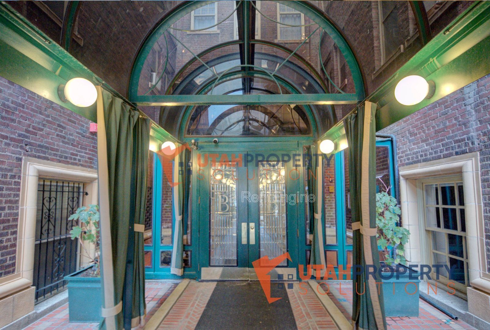 Studio for Rent at the Historical Belvedere! property image