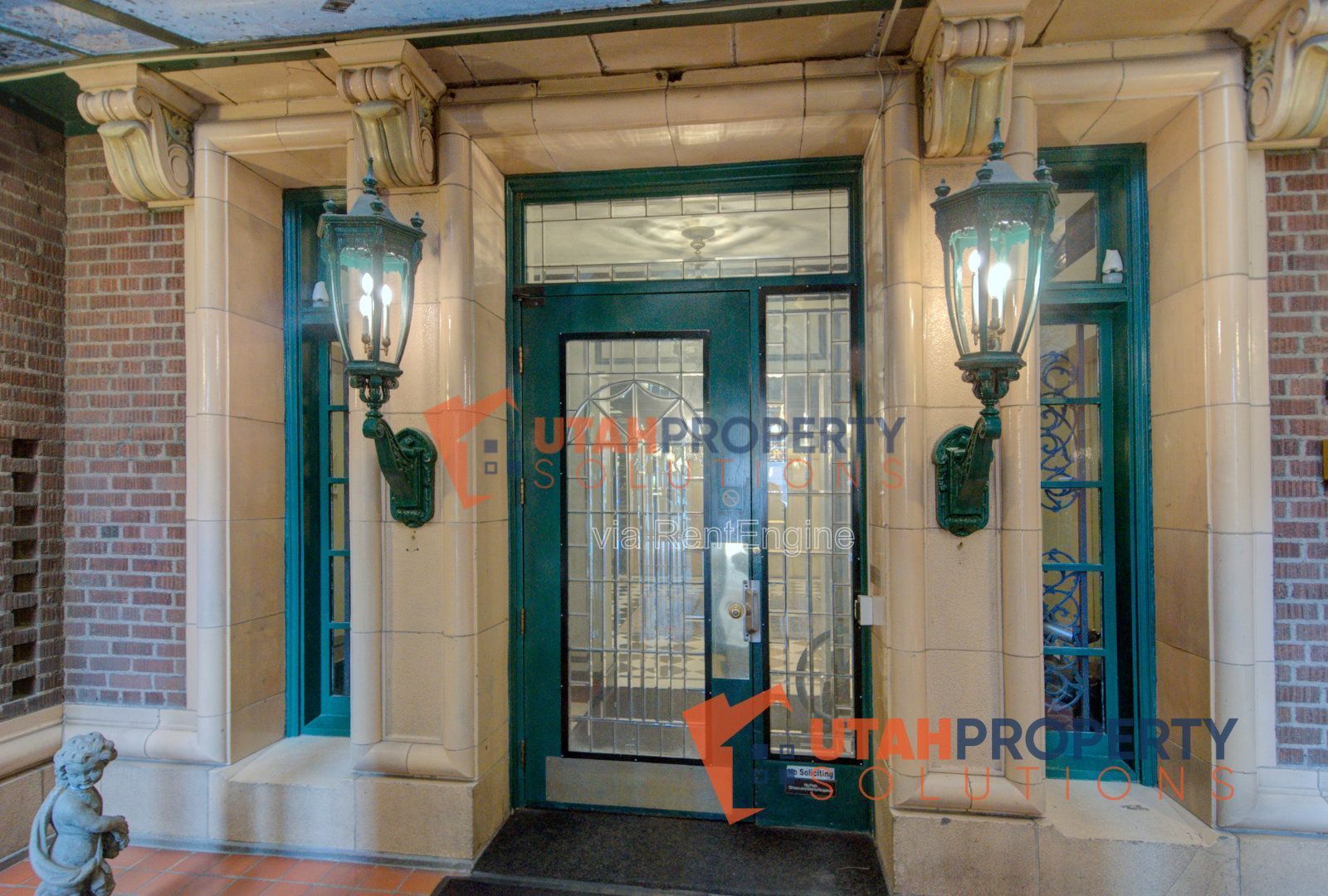 Studio for Rent at the Historical Belvedere! property image