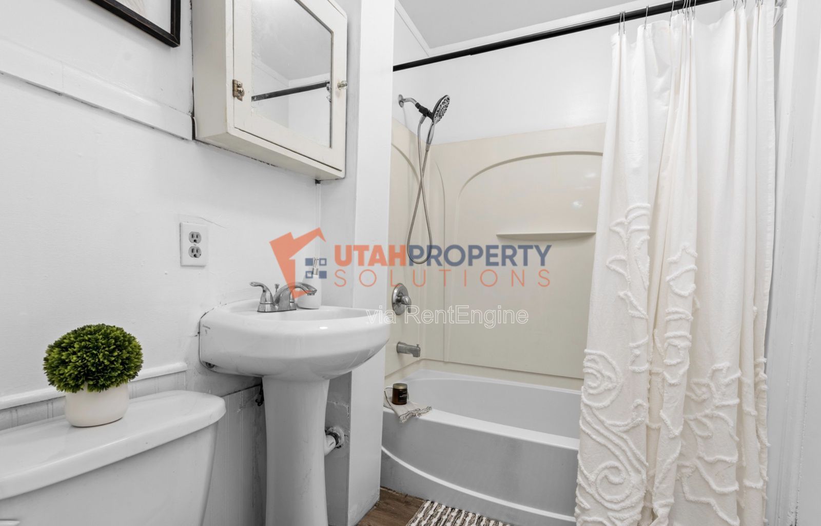Cozy Single Family Home Near Sugar House! property image