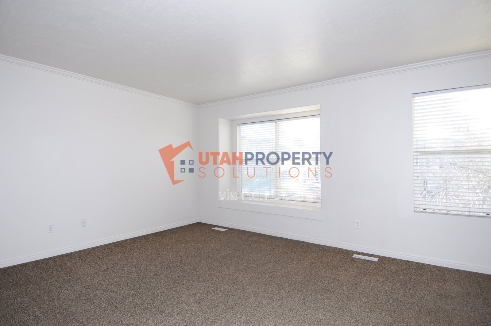 Pet Friendly Home in Draper! property image