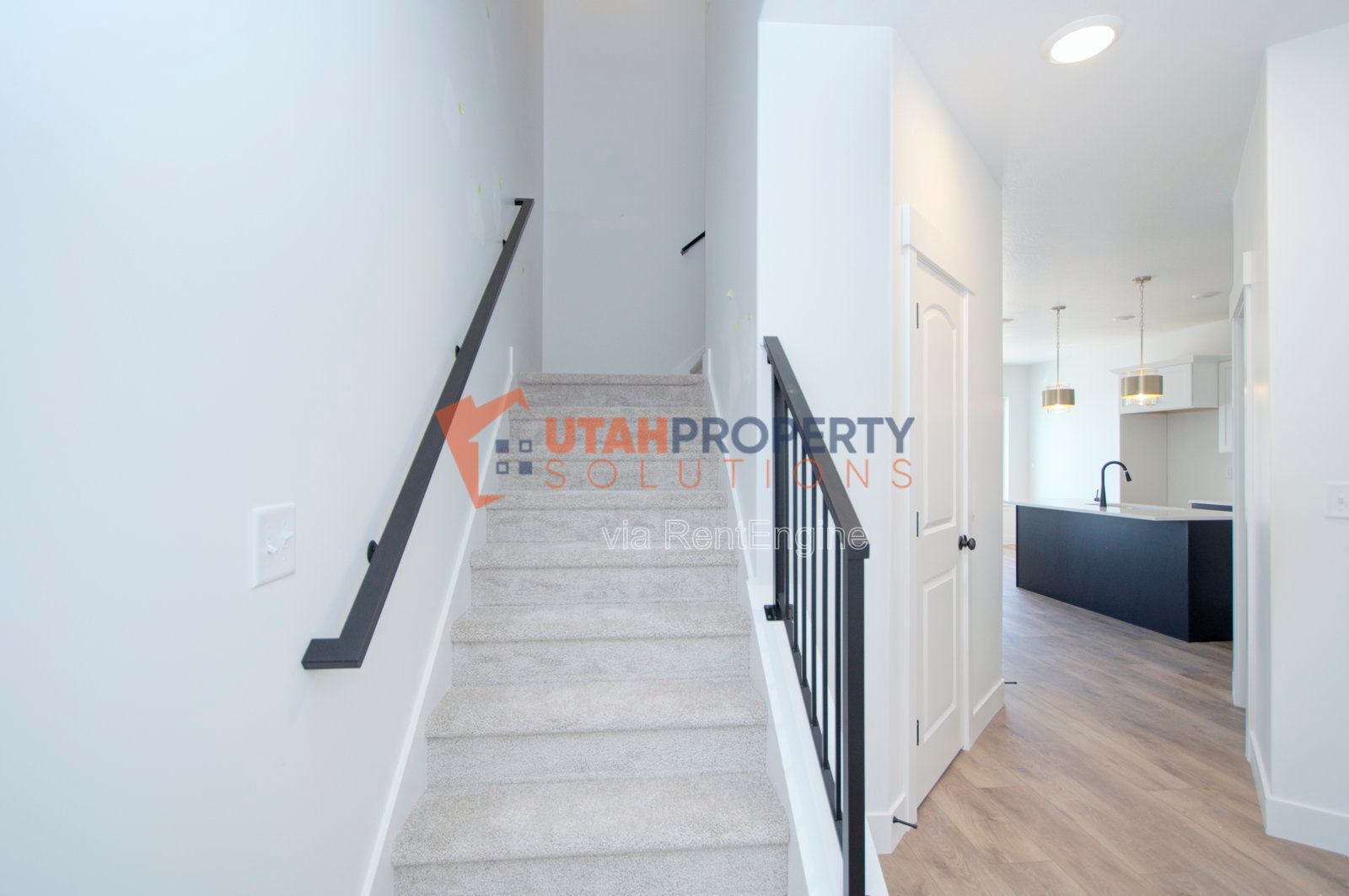 Brand New Townhome Near Mountain View Village property image