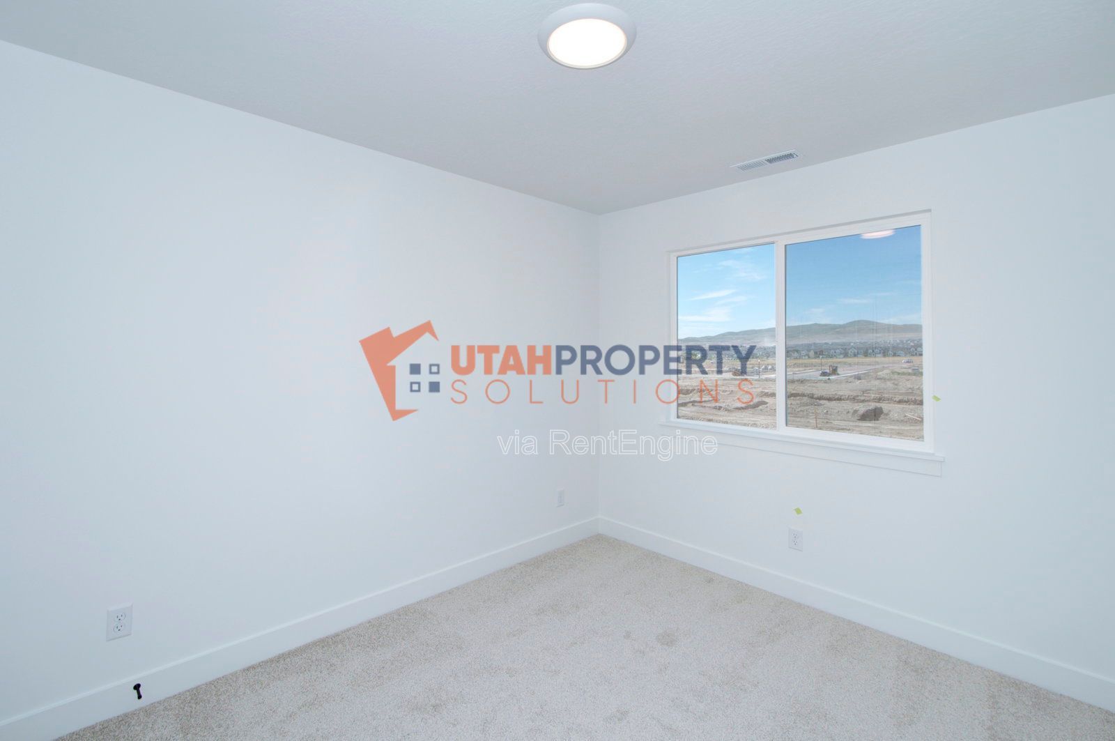 Brand New Townhome Near Mountain View Village property image