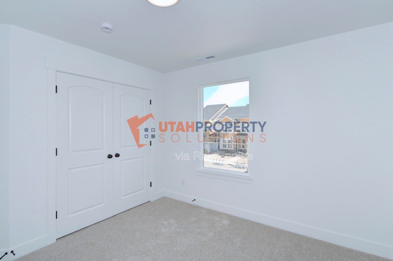 Brand New Townhome Near Mountain View Village property image