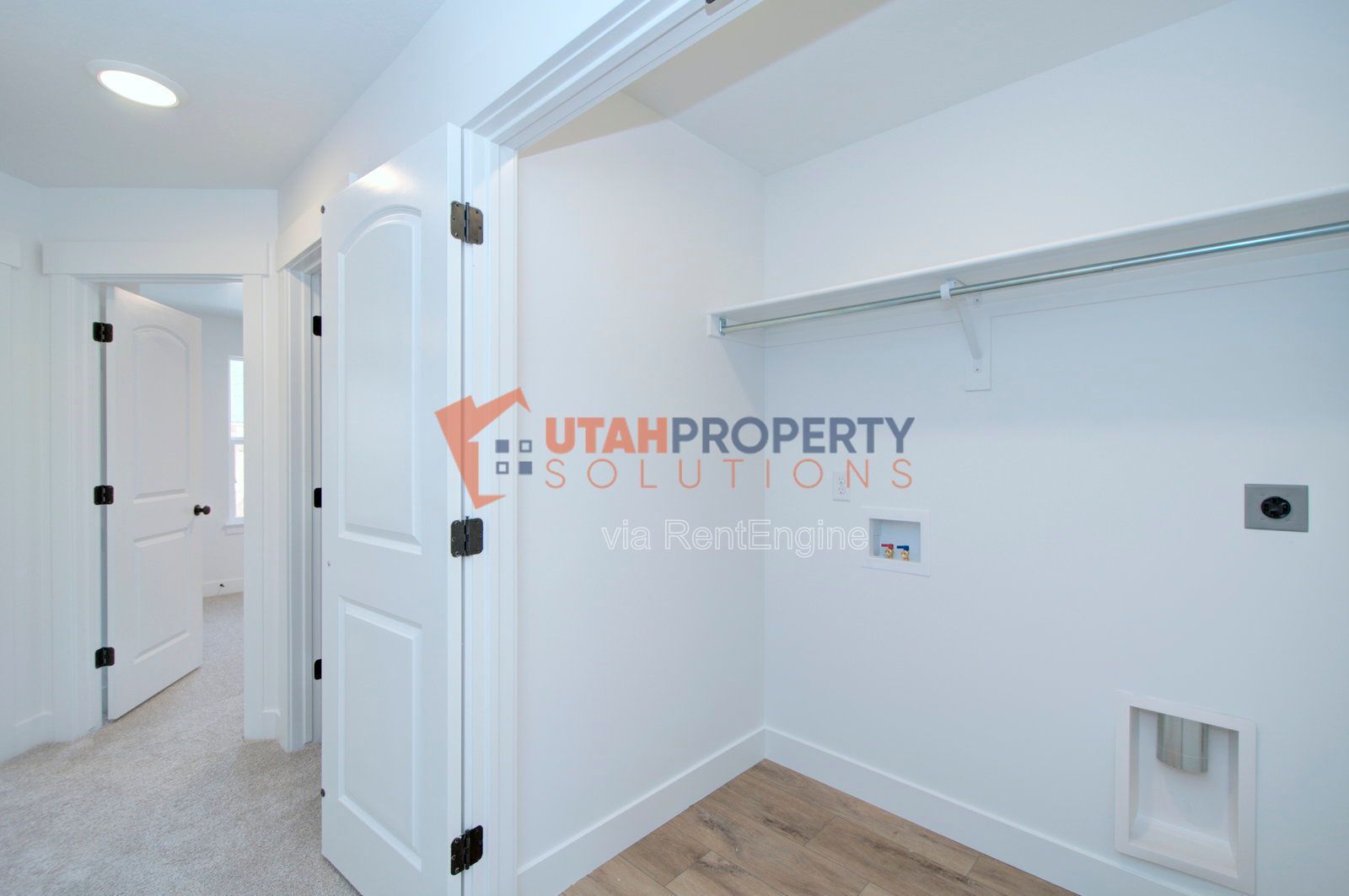 Brand New Townhome Near Mountain View Village property image