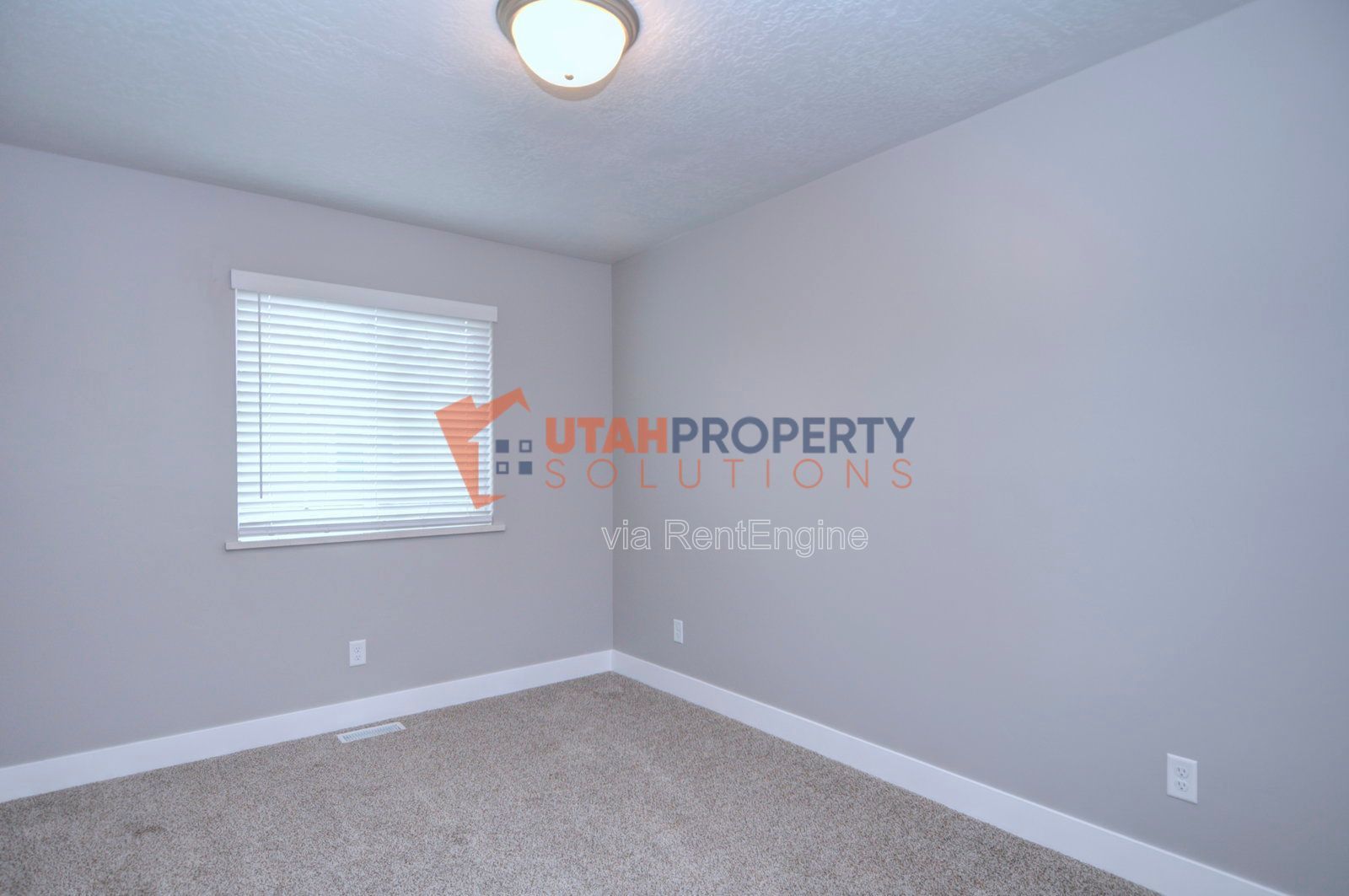 Pet Friendly Townhome In Eagle Mountain! property image
