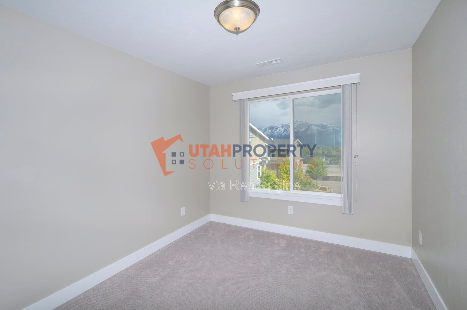 Gorgeous Townhome In South Jordan! property image
