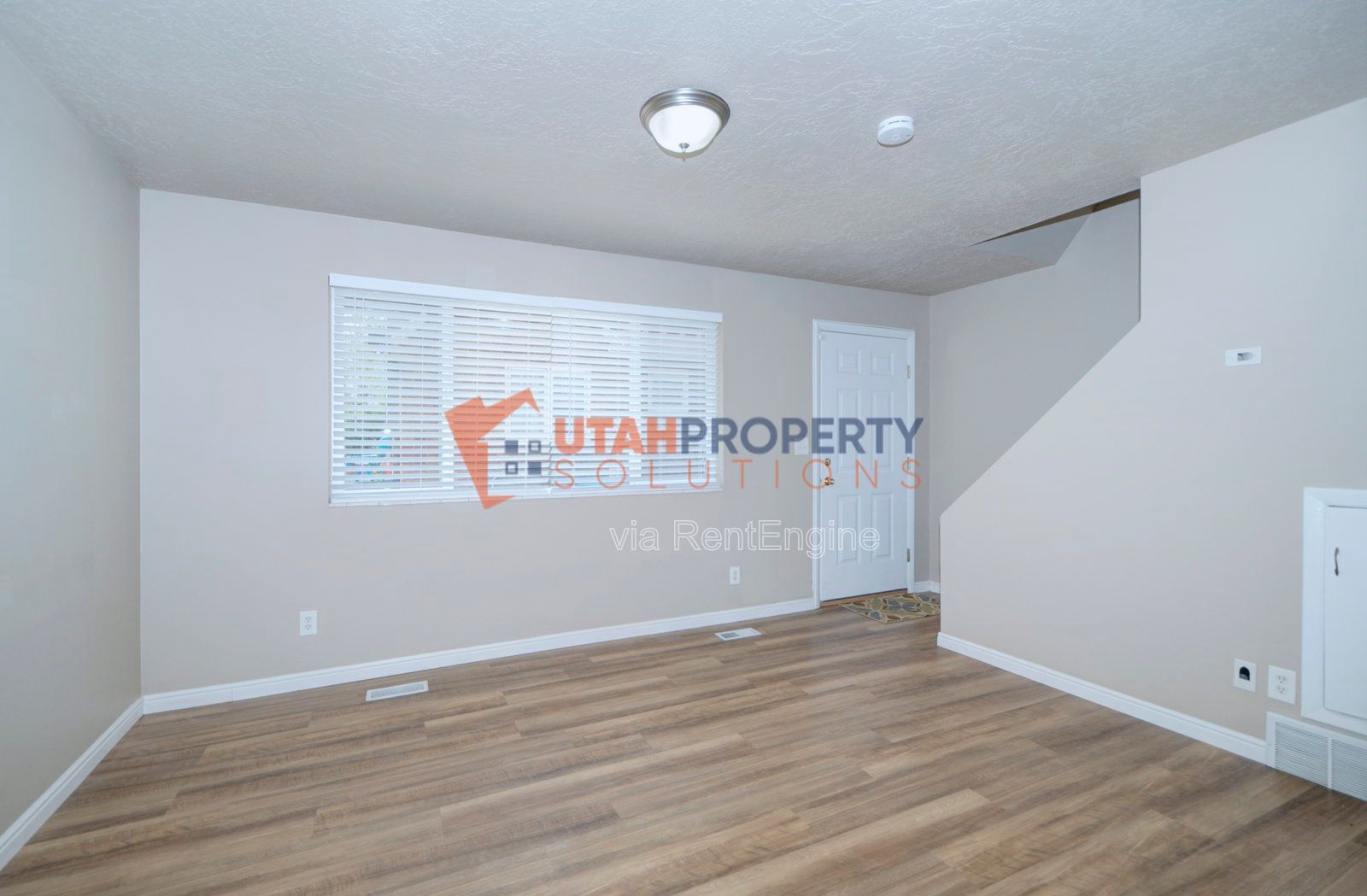 Charming 2 Bedroom Duplex Near Sugarhouse! property image