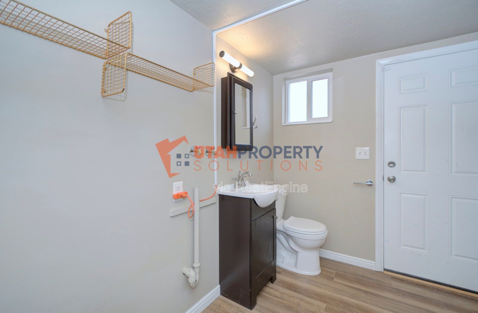 Charming 2 Bedroom Duplex Near Sugarhouse! property image