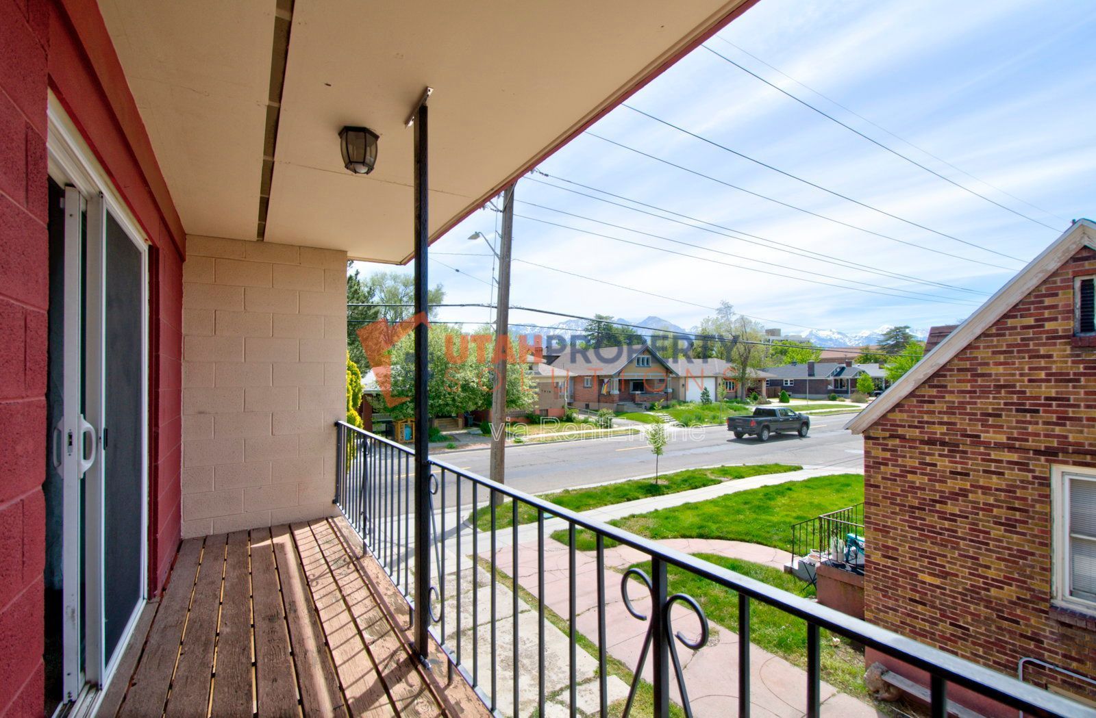 Charming 2 Bedroom Duplex Near Sugarhouse! property image