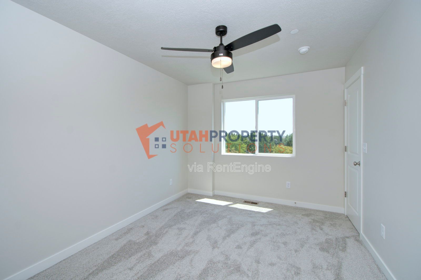 Pet Friendly, End Unit Townhome! property image