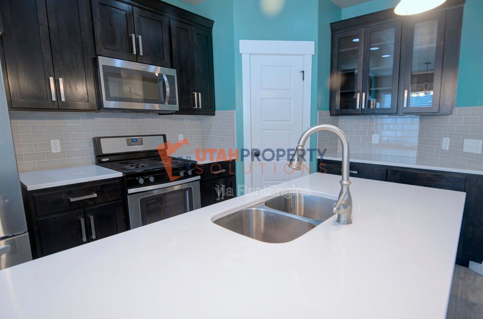 Spacious 4-Bedroom Townhome in Bluffdale! property image