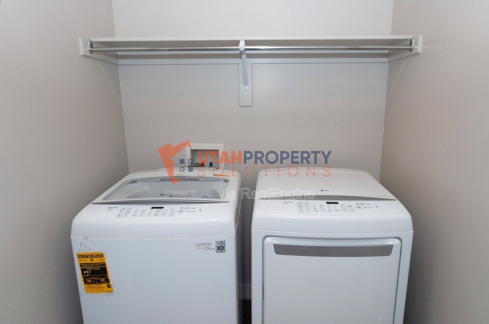 Spacious 4-Bedroom Townhome in Bluffdale! property image