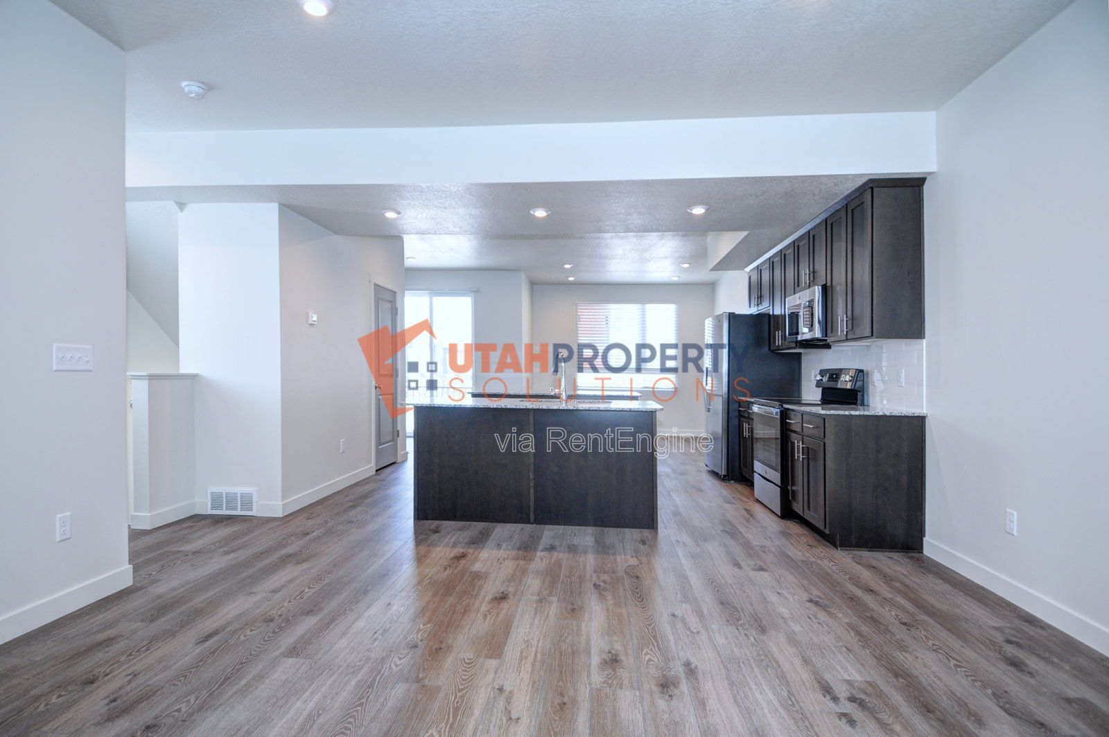 End Unit Townhome in American Fork! property image