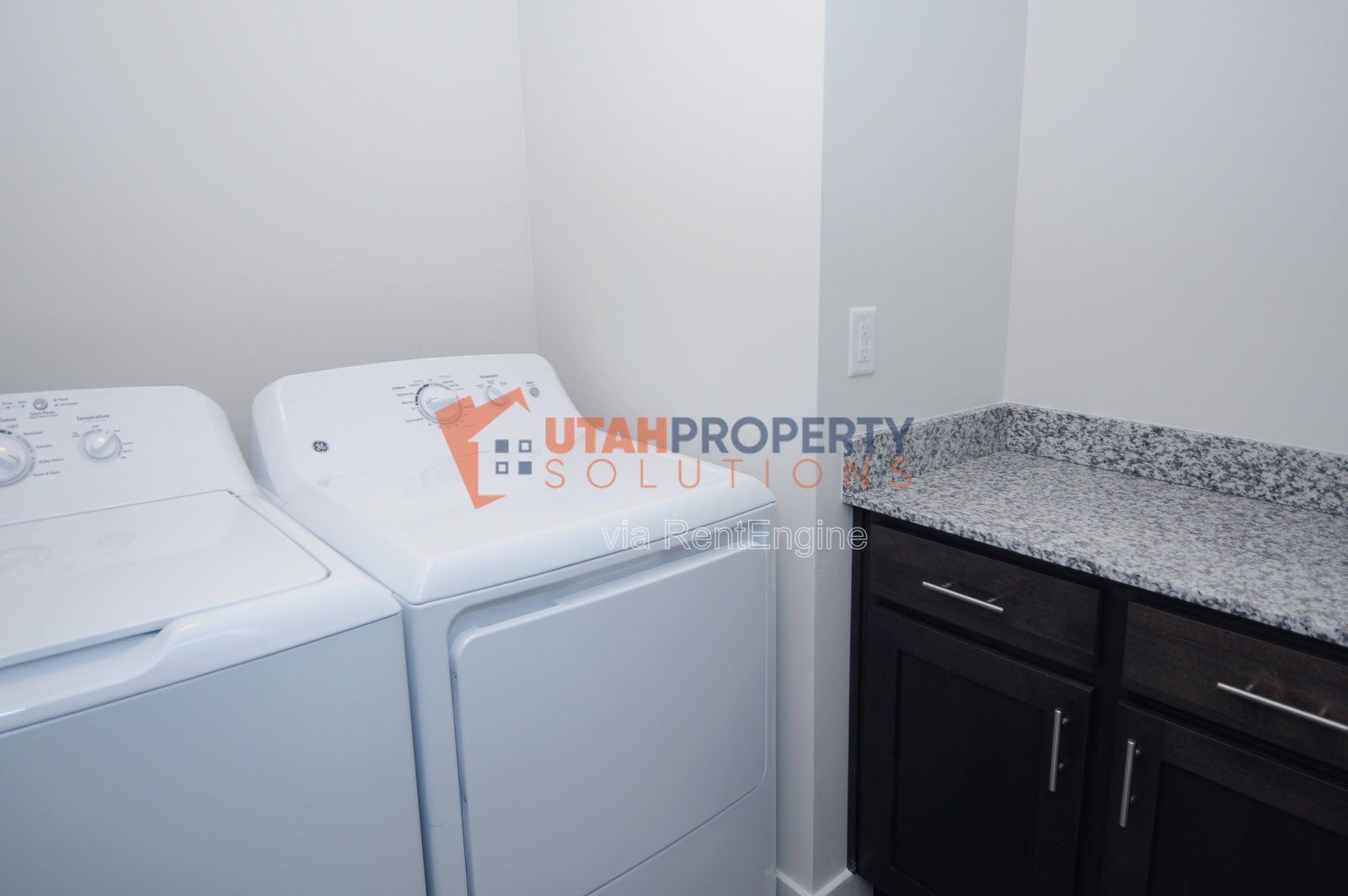 End Unit Townhome in American Fork! property image