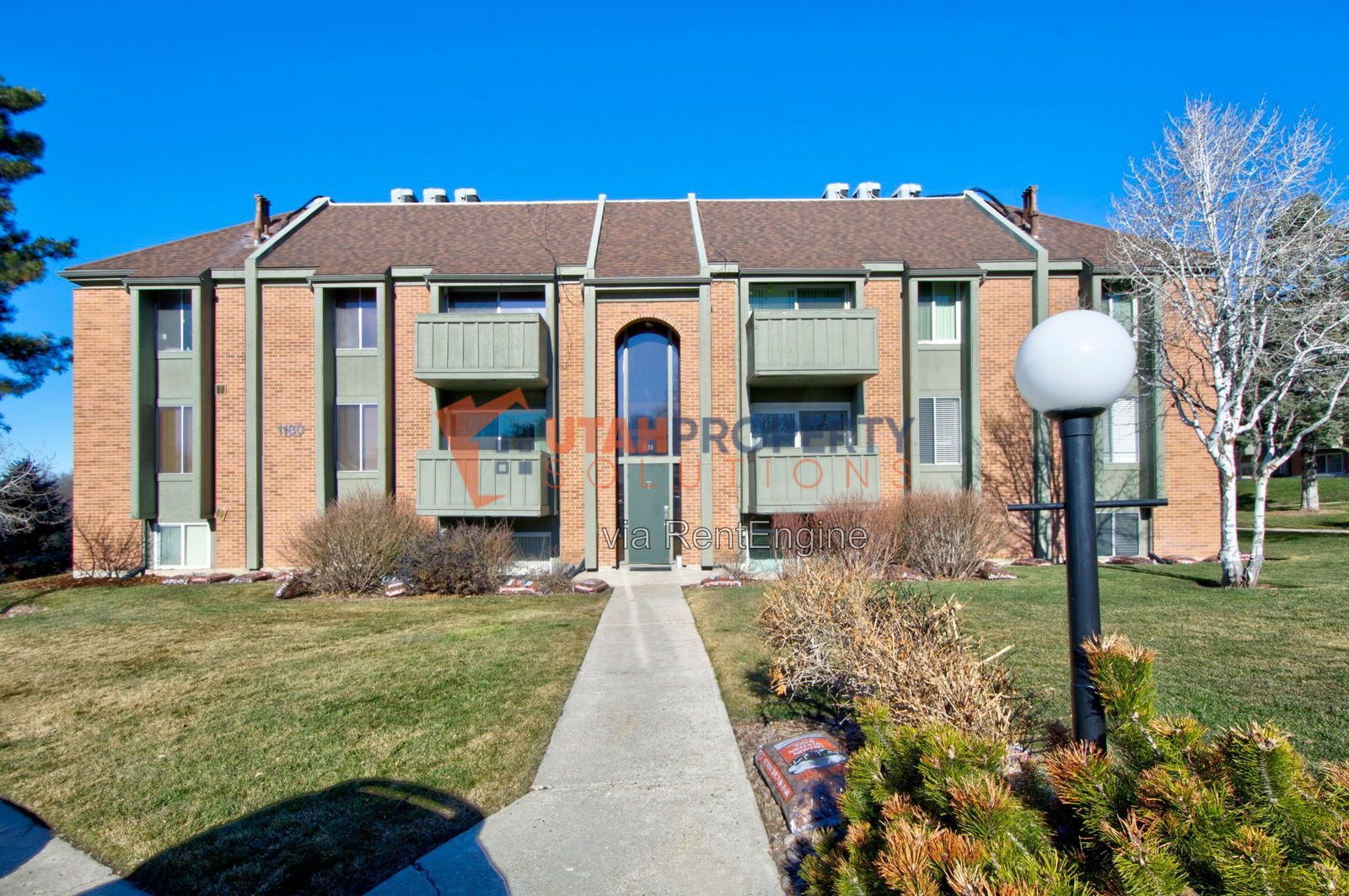 Charming, Pet-friendly Condo in Foothill! property image