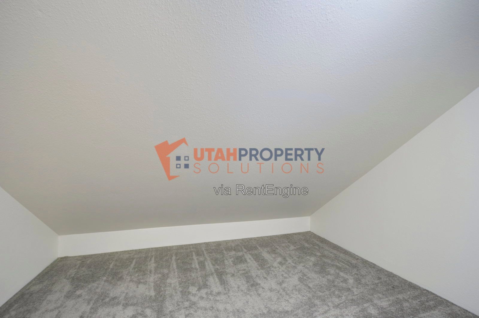 Charming, Pet-friendly Condo in Foothill! property image