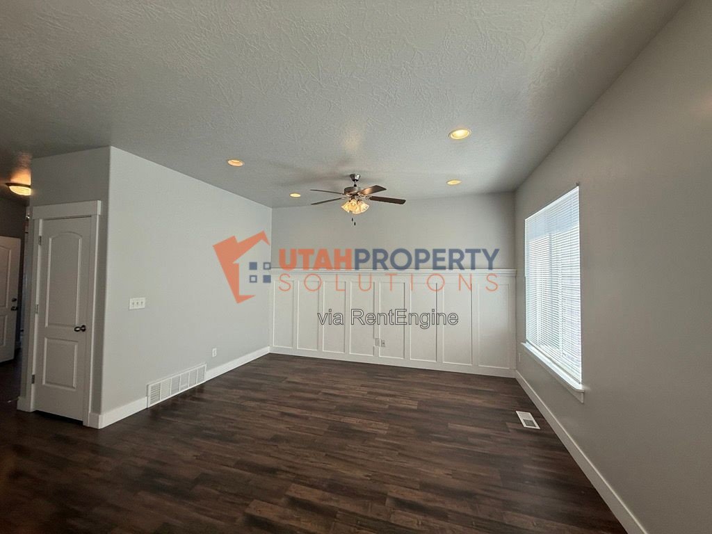 Beautiful Pet Friendly Home in Herriman! property image