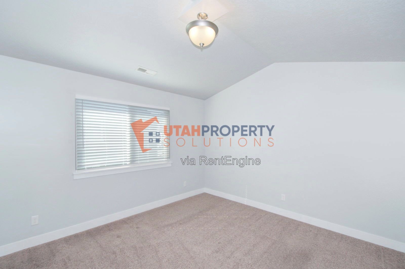 Beautiful Pet Friendly Home in Herriman! property image