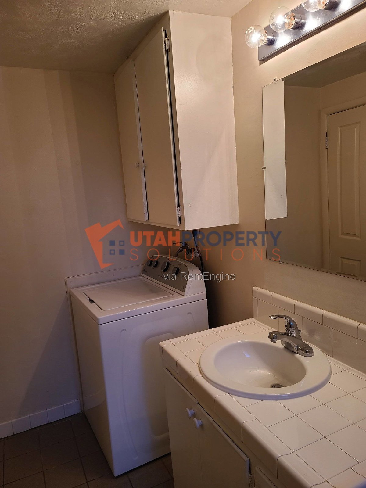Pet Friendly Apartment in Murray!! property image