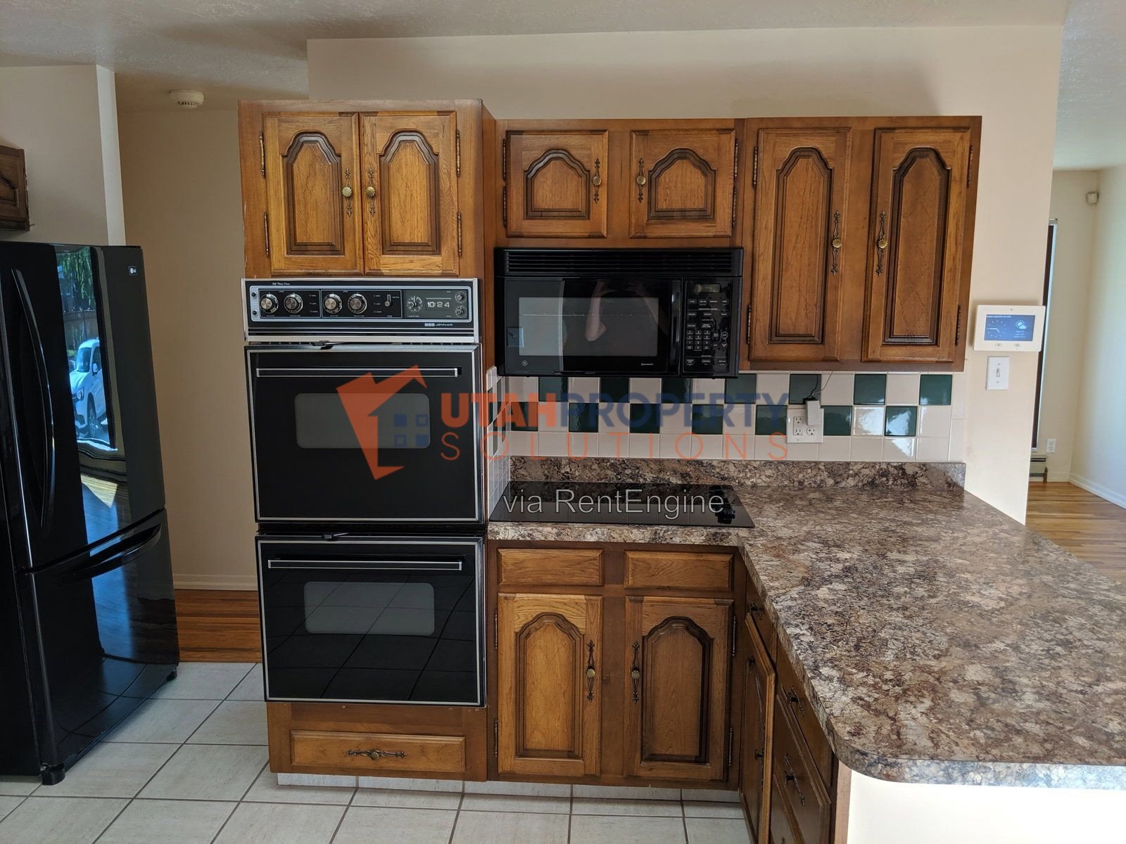 1532 West Dupont Avenue property image