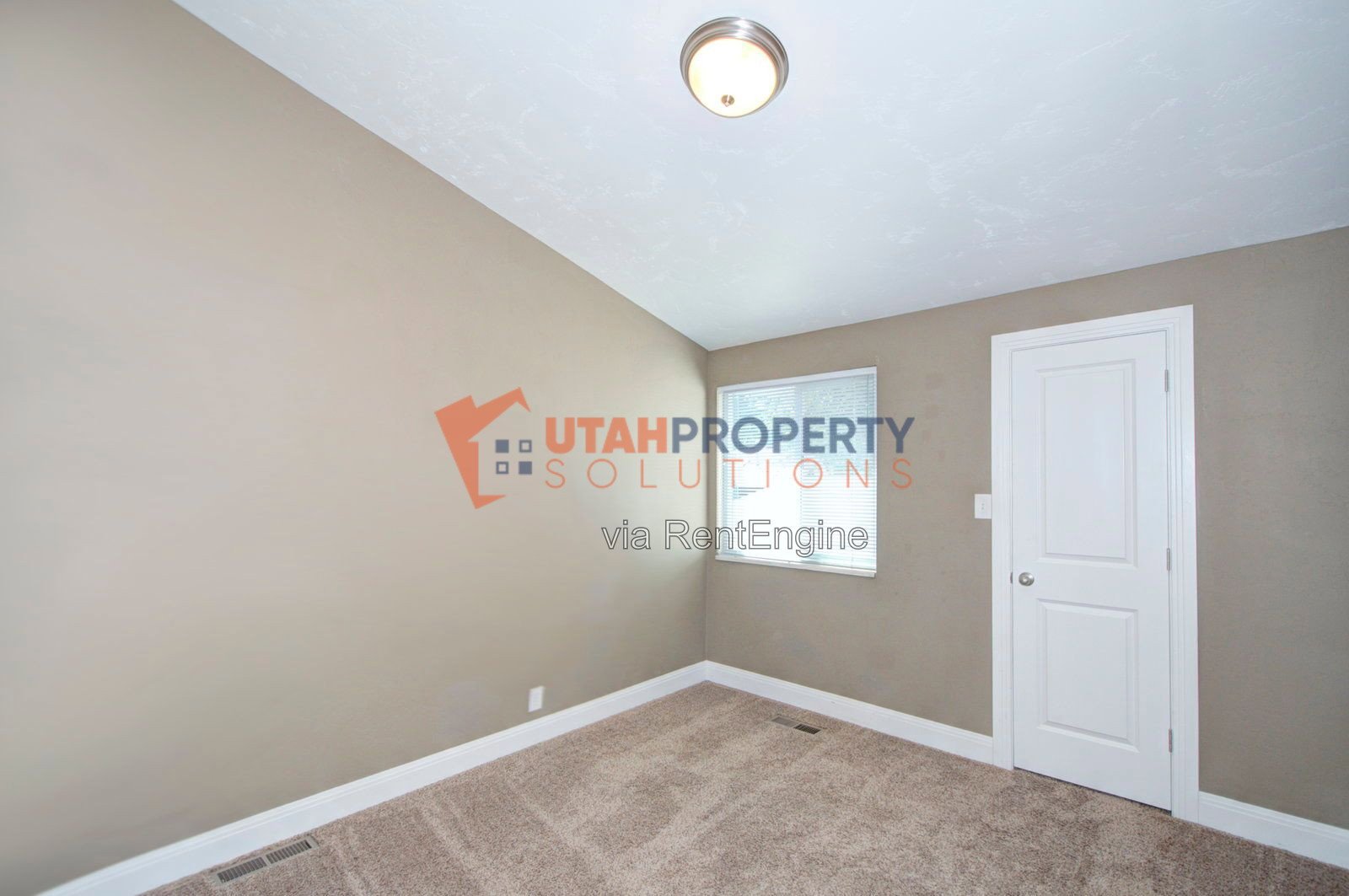Pet-Friendly Cottonwood Heights Duplex for Rent! property image